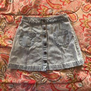 Light-wash denim skirt